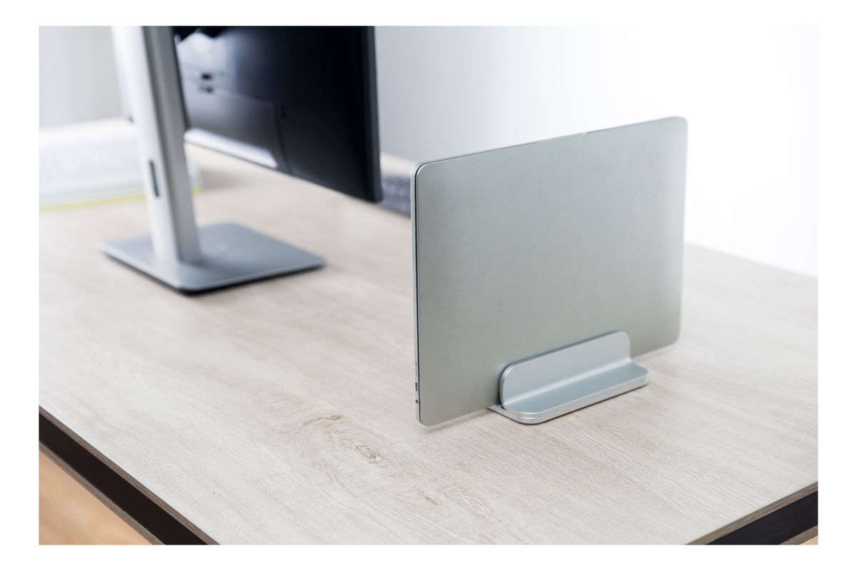 Vertikalt laptopstativ i aluminium