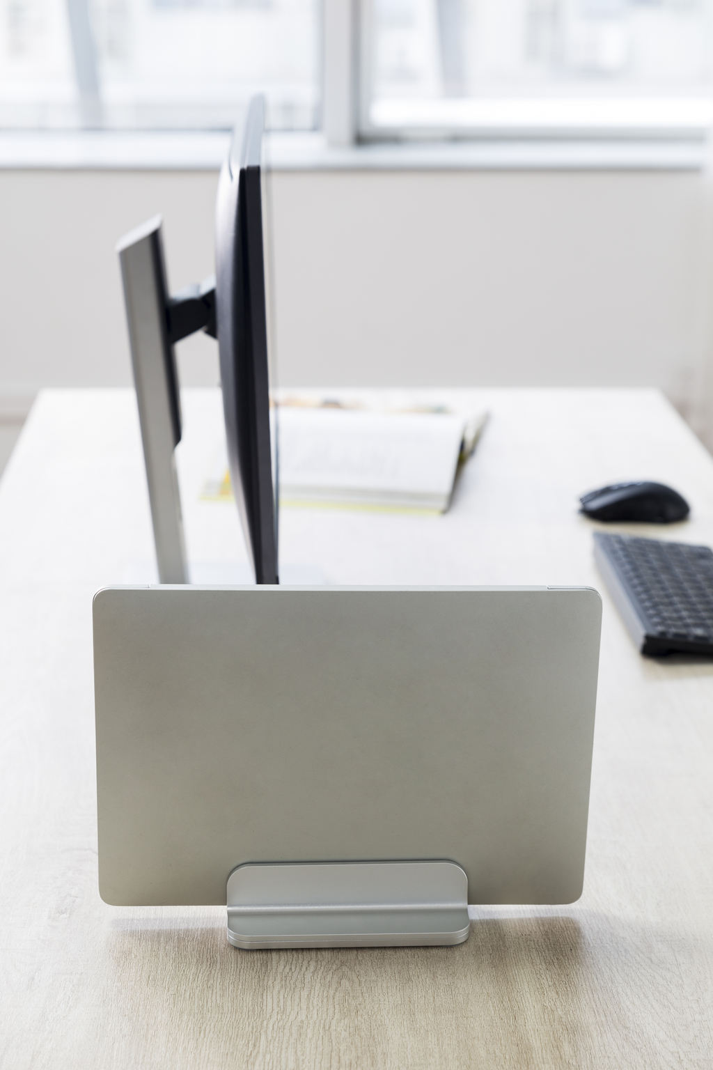 Vertikalt laptopstativ i aluminium